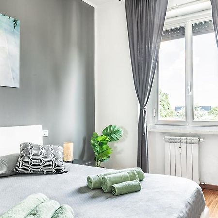 'Tribal House' Sansiro-Rhofiera-Duomo Daire Milano Dış mekan fotoğraf