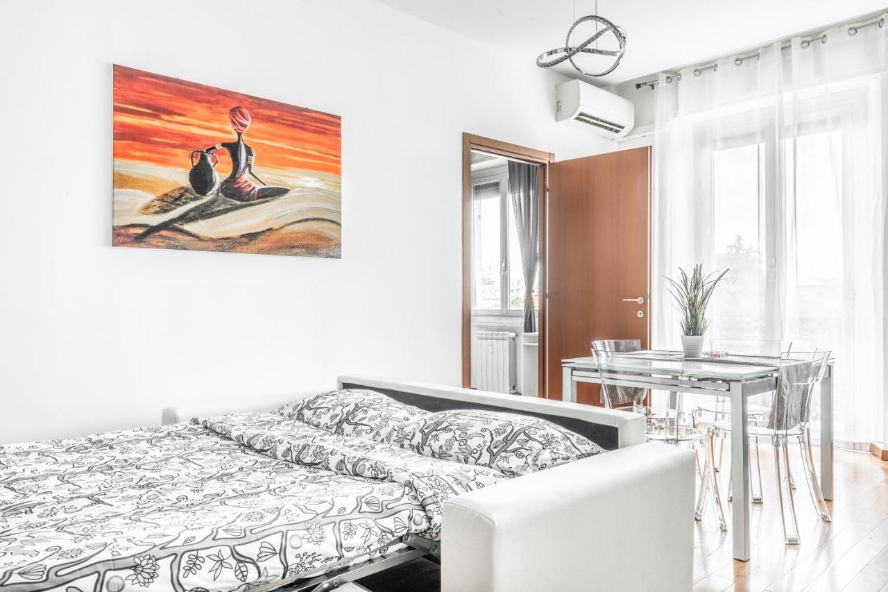 'Tribal House' Sansiro-Rhofiera-Duomo Daire Milano Dış mekan fotoğraf